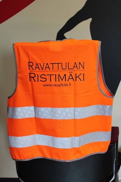 Helkurvest Ravatula.fi